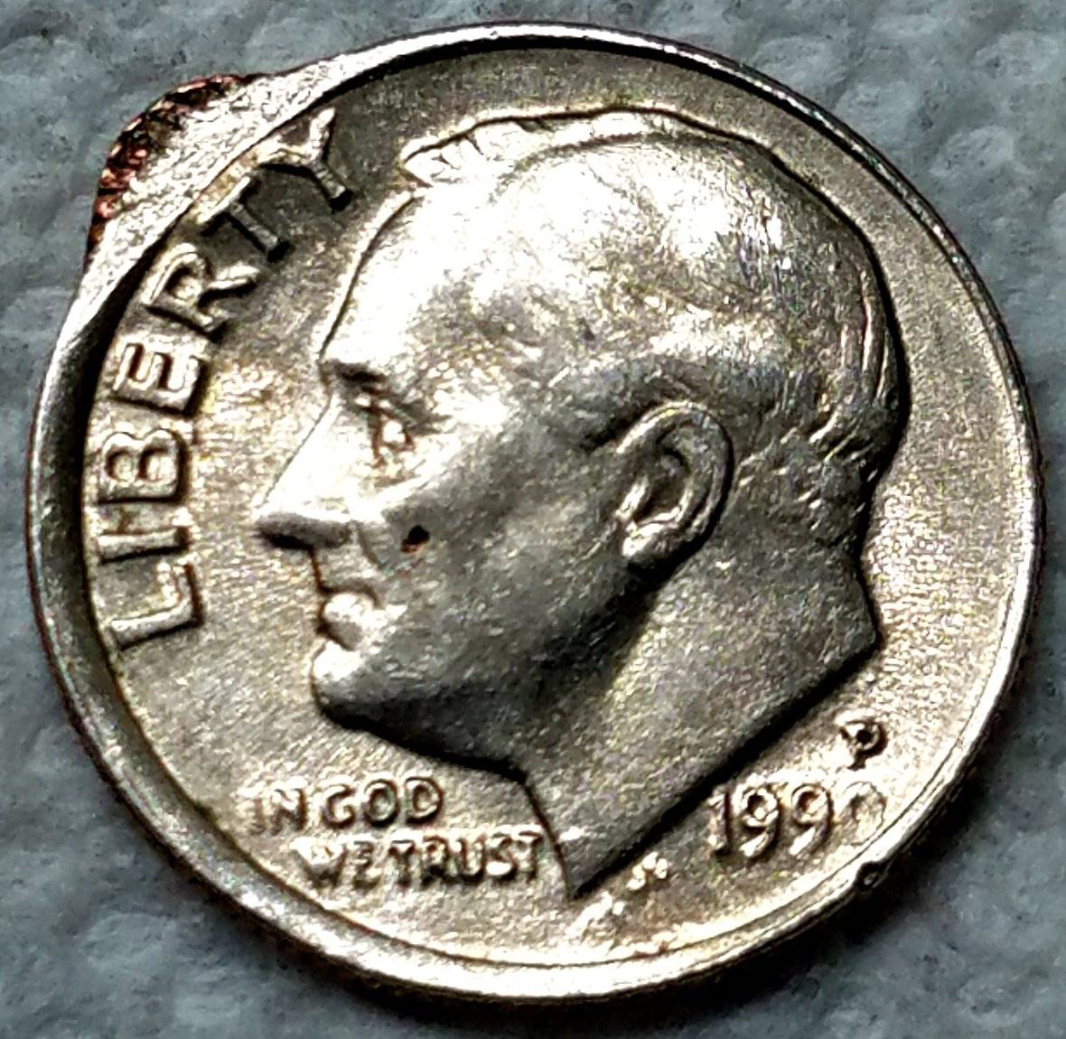 1990-P-Roosevelt-Dime-Indent-On-Obverse-And-Reverse?